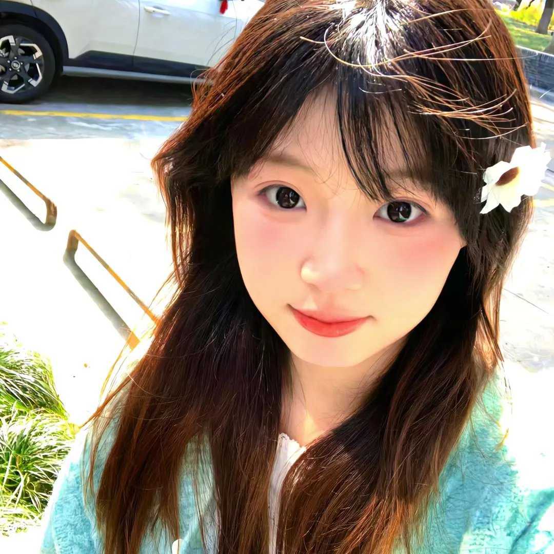 橘衫男子